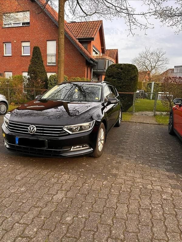 Używany VW Passat 150 KM (110 kW) 2018 Czarny Kombi