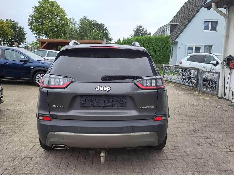 Gebraucht Jeep Cherokee Limited 200 PS (147 kW) 2019 Granite crystal met. SUV