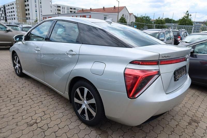 Gebraucht Toyota Mirai 154 PS (113 kW) 2018 Limousine