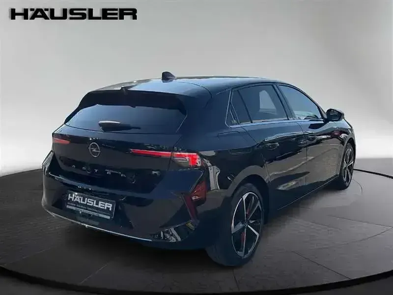 Gebraucht Opel Astra Elegance 131 PS (96 kW) 2023 Schwarz Kleinwagen