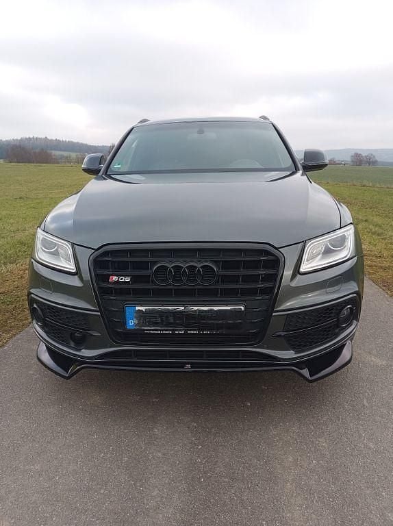 Grau Gebraucht 2017 Audi SQ5 Sport SUV | 23.950 € (Guter Preis) - Bild 1/4