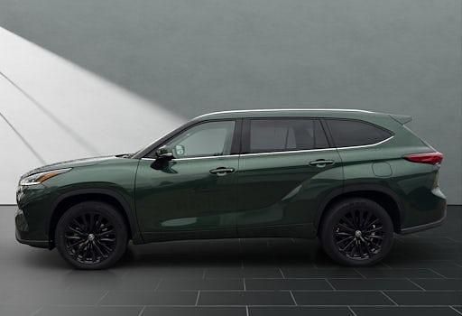 Gebraucht Toyota Highlander Luxury 248 PS (182 kW) 2024 Grün SUV