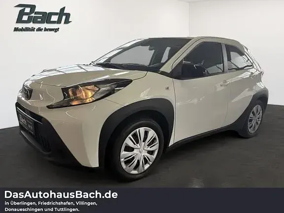 Gebraucht Toyota Aygo X Play 72 PS (52 kW) 2024 SUV