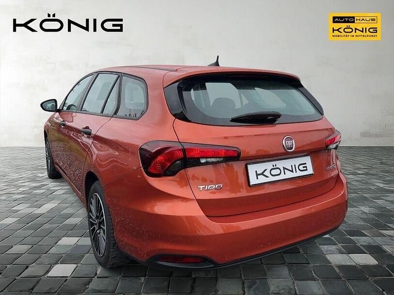 Gebraucht Fiat Tipo 131 PS (96 kW) 2023 Orange Limousine
