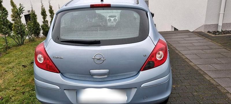 Second-hand Opel Corsa 80 CP (58 kW) 2007 Albastru Hatchback