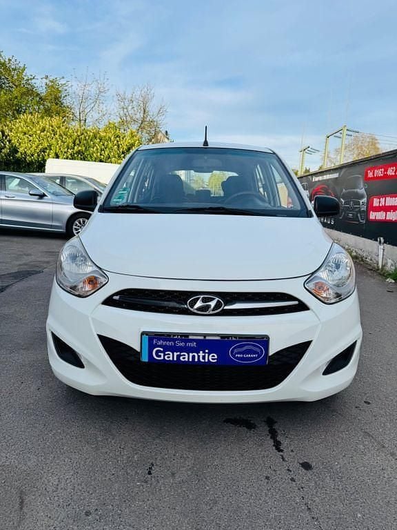 Gebraucht Hyundai i10 Classic 67 PS (49 kW) 2011 Weiß Kleinwagen