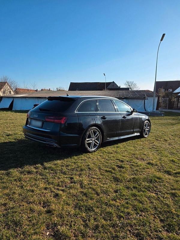 Gebraucht Audi A6 Ambiente 272 PS (200 kW) 2017 Schwarz Kombi