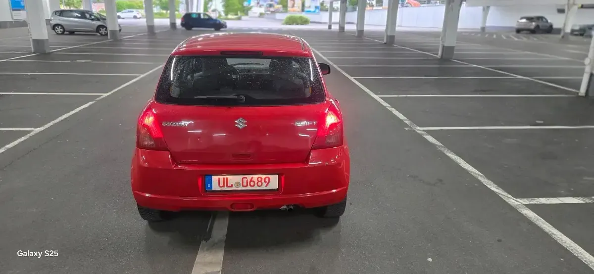 Gebraucht Suzuki Swift 95 PS (69 kW) 2008 Rot Kleinwagen