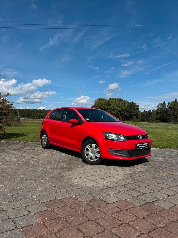 Rot Gebraucht 2009 VW Polo Kleinwagen | 1.990 € (Fairer Preis) - Bild 1/4