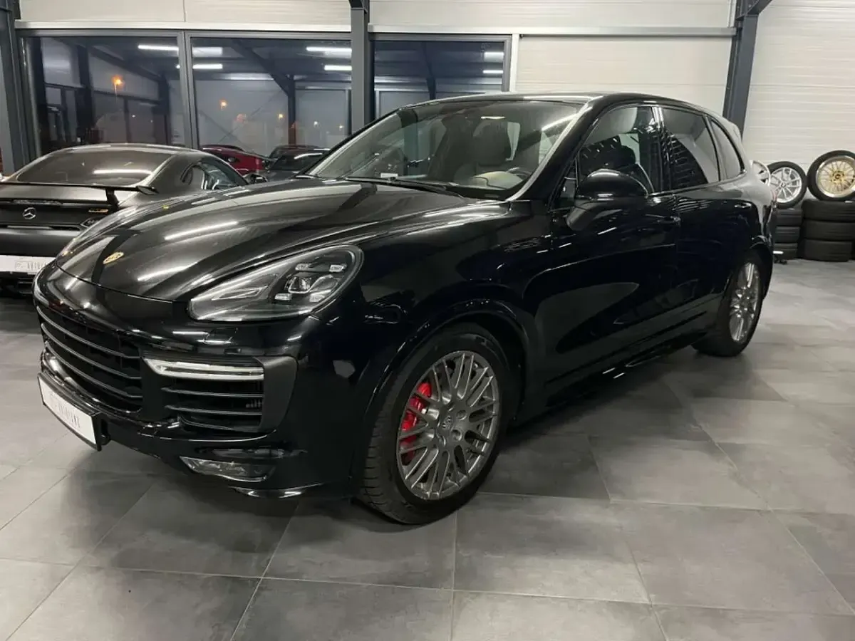 Gebraucht Porsche Cayenne 441 PS (324 kW) 2015 Schwarz SUV