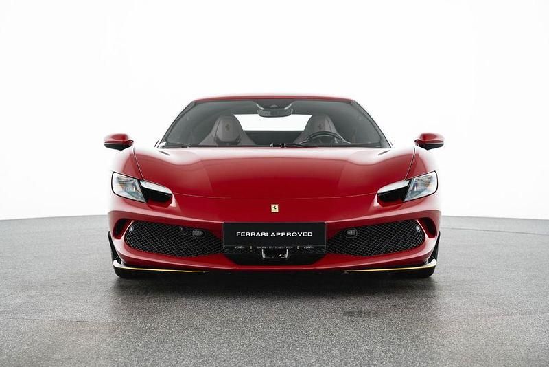 Gebraucht Ferrari 296 829 PS (609 kW) 2024 Rot