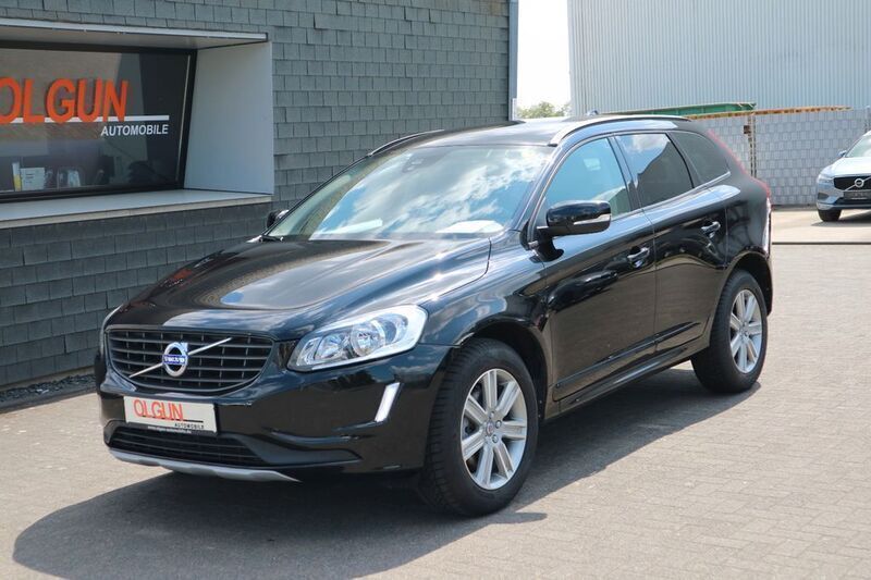 Gebraucht Volvo XC60 Kinetic 150 PS (110 kW) 2017 Schwarz SUV