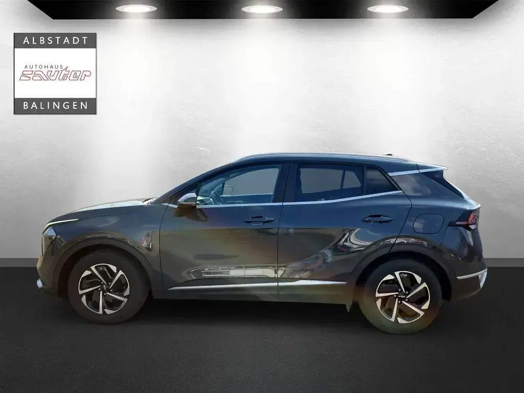 Gebraucht Kia Sportage Vision 179 PS (131 kW) 2023 (h8g) penta metal m (metallic) SUV