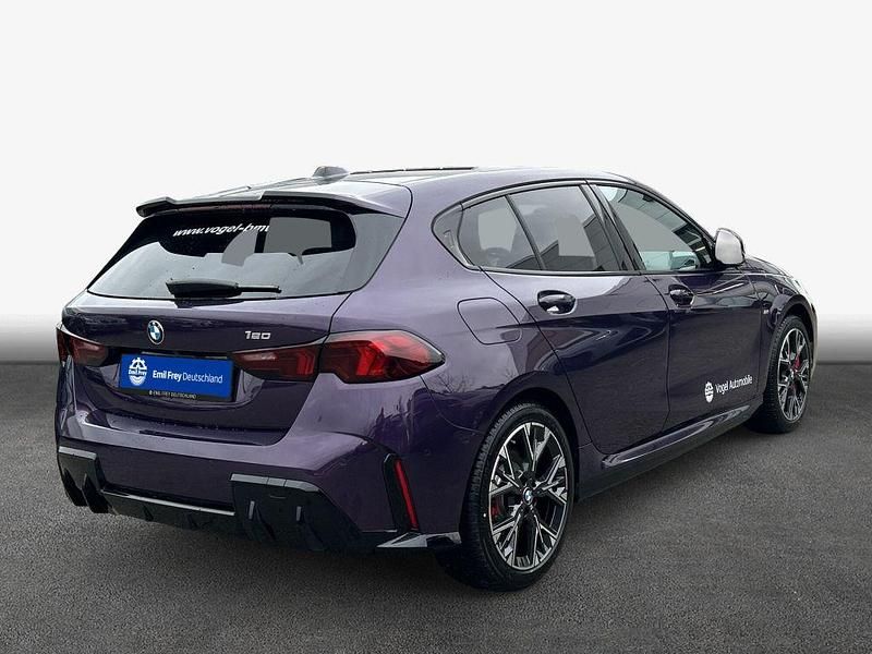 Occasion BMW 120 Performance 156 ch (114 kW) 2025 Violet Citadine
