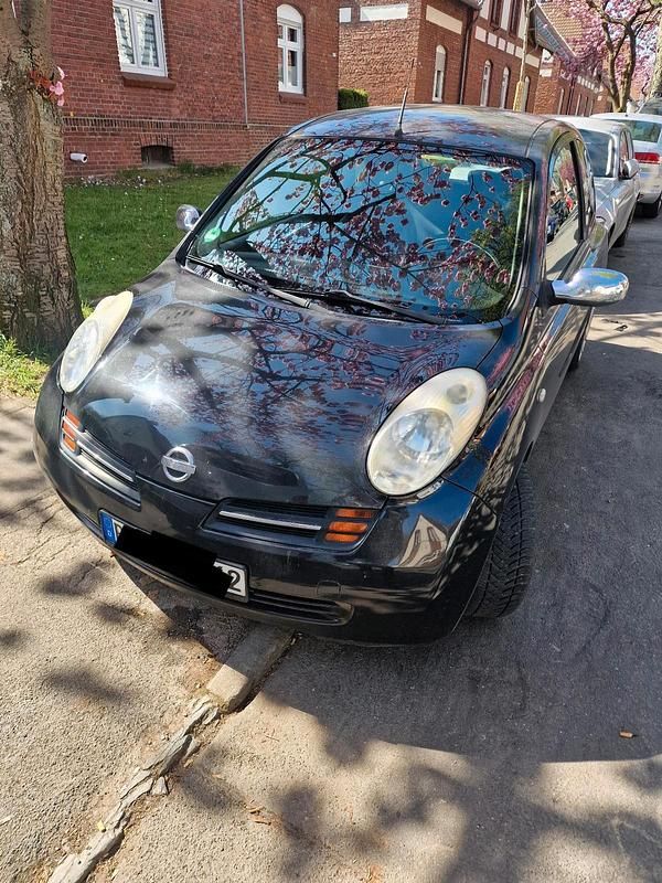 Schwarz Gebraucht 2004 Nissan Micra Kleinwagen | 1.950 € (Fairer Preis) - Bild 1/4
