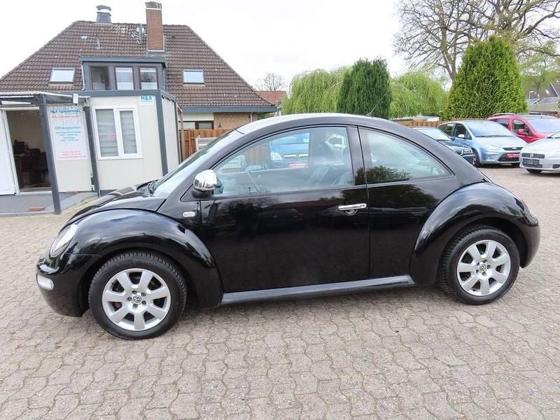 Gebraucht VW New Beetle 90 PS (66 kW) 2000 Schwarz Kleinwagen