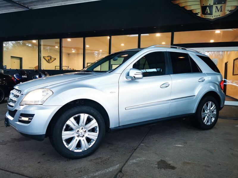 Gebraucht Mercedes ML350 Sport 211 PS (155 kW) 2011 Silber SUV