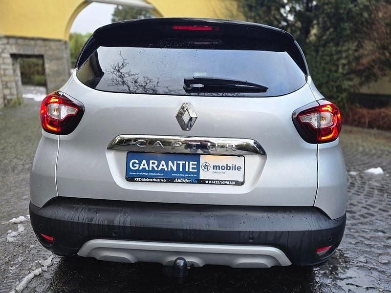 Używany Renault Captur Collection 131 KM (96 kW) 2019 Czarny SUV