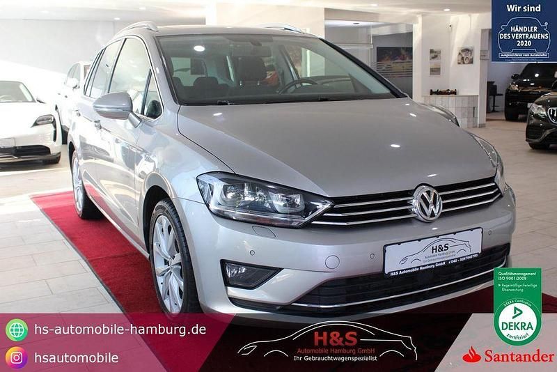 Tungsten silver Gebraucht 2015 VW Golf Sportsvan Highline Van / Kleinbus | 12.490 € (Fairer Preis) - Bild 1/4
