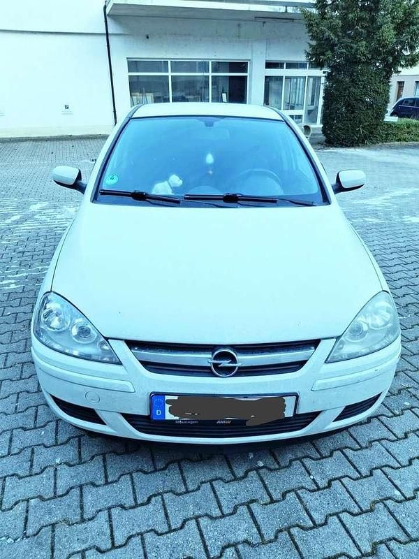 Weiß Gebraucht 2008 Opel Corsa Limousine | 600 € (Superpreis) - Bild 1/4