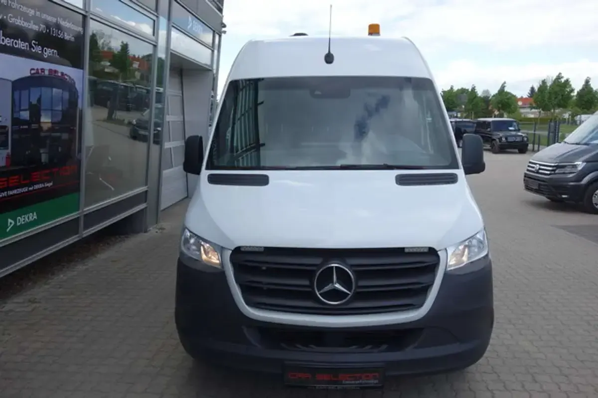 Gebraucht Mercedes Sprinter 190 PS (139 kW) 2020 Weiß Van
