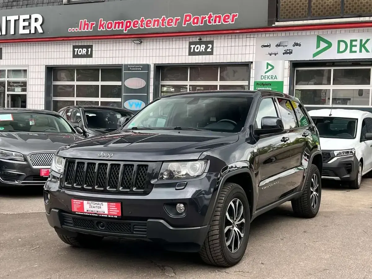Gebraucht Jeep Grand Cherokee Limited 241 PS (177 kW) 2013 Grau SUV