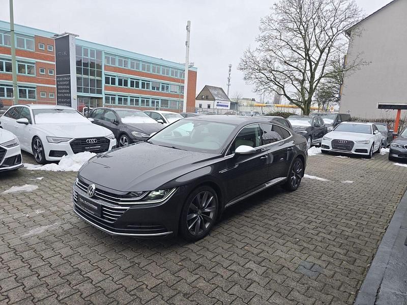 Gebraucht VW Arteon Elegance 150 PS (110 kW) 2018 Grau Kleinwagen