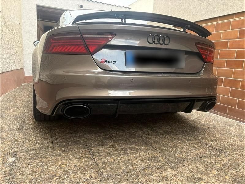 Second-hand Audi RS7 300 CP (220 kW) 2011 Gri Hatchback