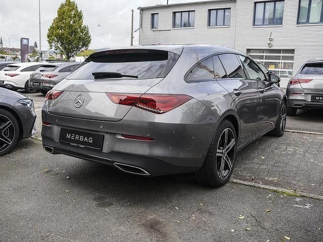 Gebraucht 2022 Mercedes CLA200 Shooting Brake Kombi | 29.390 € (Fairer Preis) - Bild 1/4