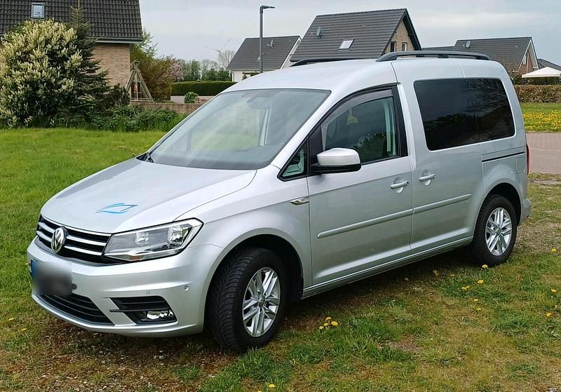 Usata VW Caddy Life 102 CV (75 kW) 2018 Argento Monovolume