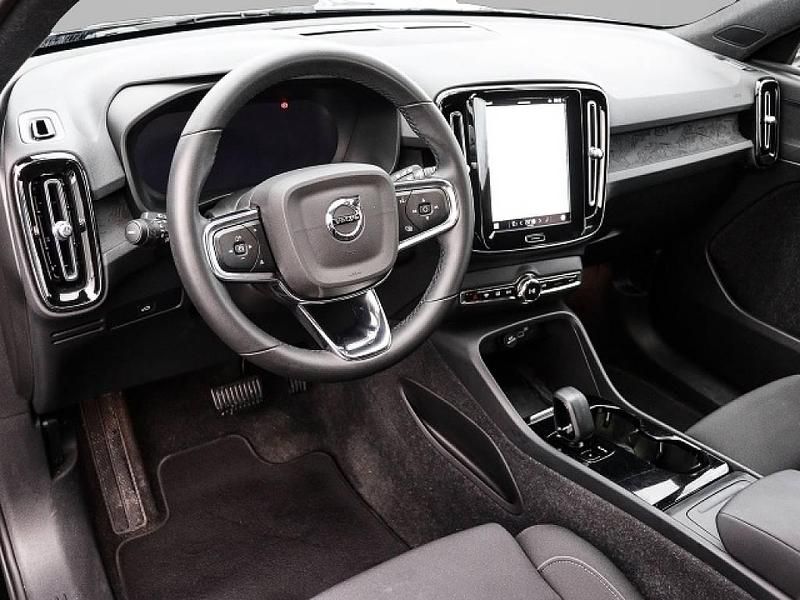 Gebraucht Volvo XC40 Core 169 kW (231 PS) 2023 Schwarz SUV