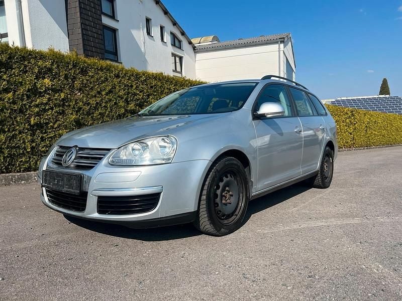 Gebraucht VW Golf V 105 PS (77 kW) 2008 Grau Kombi