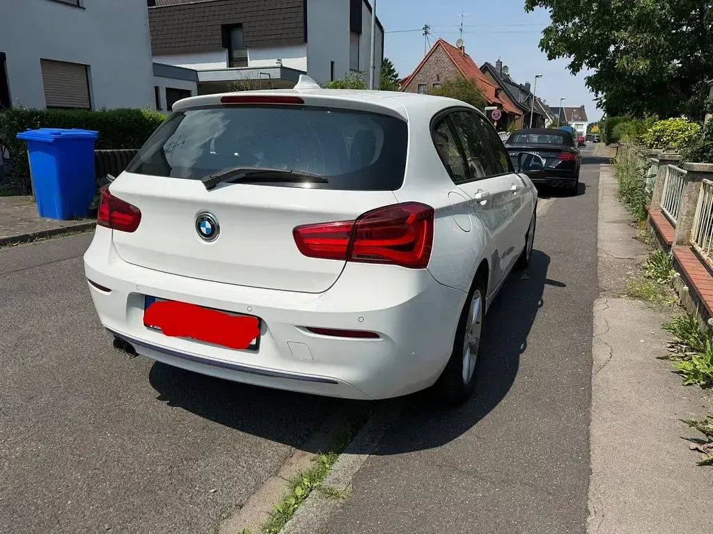 Gebraucht BMW 120 Sport Line 190 PS (139 kW) 2016 Weiß Kleinwagen