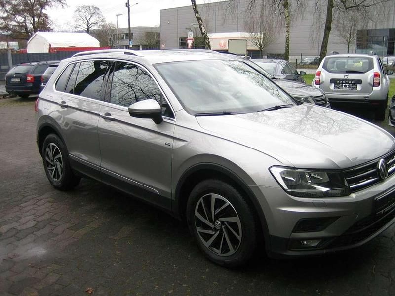Gebraucht VW Tiguan 150 PS (110 kW) 2018 Tungsten silver metallic SUV
