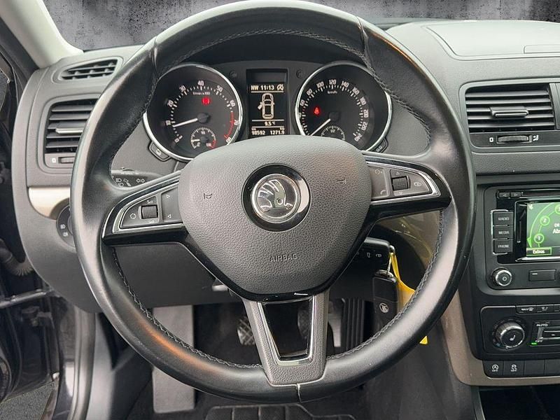 Gebraucht Skoda Yeti Elegance 122 PS (89 kW) 2014 Schwarz SUV