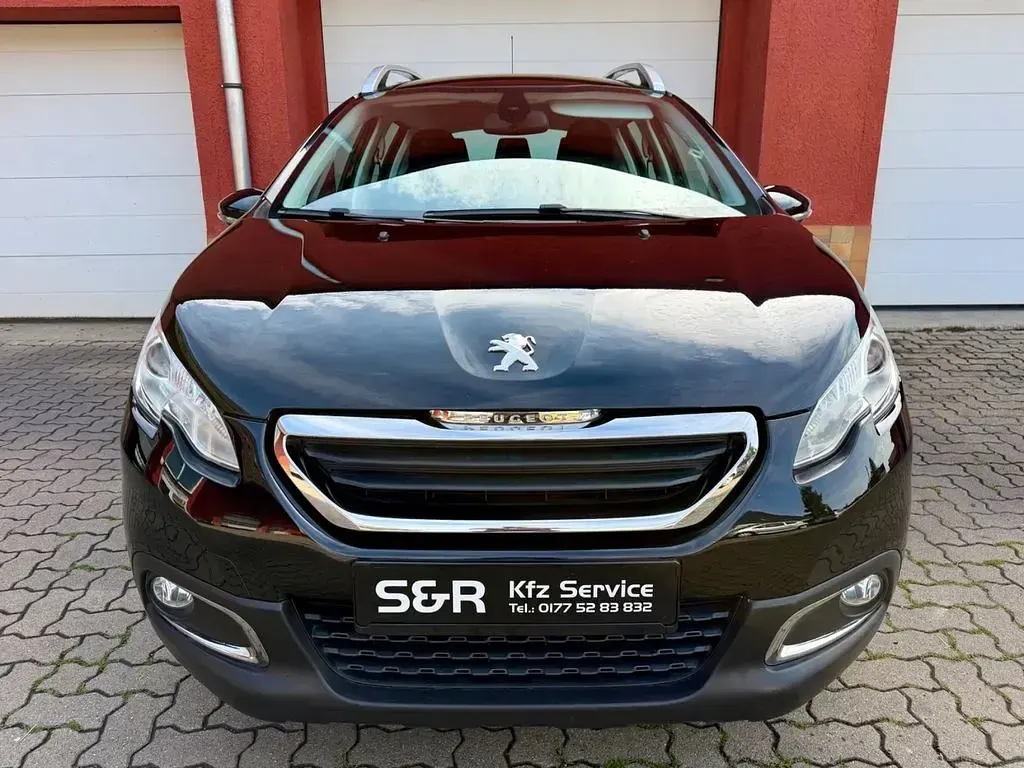 Gebraucht Peugeot 2008 Active 82 PS (60 kW) 2016 Schwarz SUV