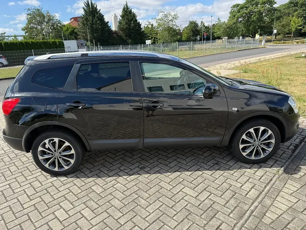 Gebraucht Nissan Qashqai +2 141 PS (103 kW) 2009 Schwarz SUV