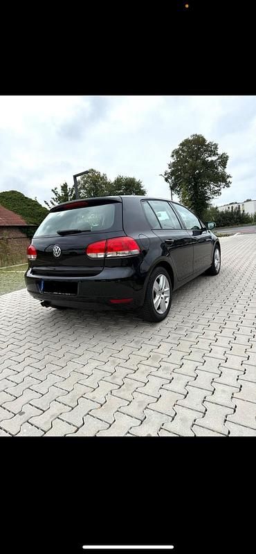 Gebraucht VW Golf VI 122 PS (89 kW) 2010 Schwarz Kleinwagen