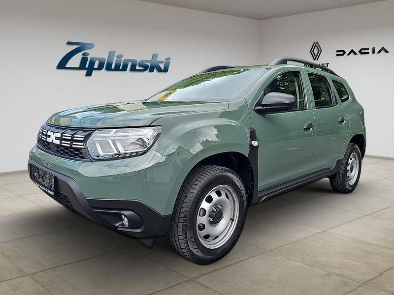 Grün Gebraucht 2024 Dacia Duster Essentiel SUV | 16.980 € (Superpreis) - Bild 1/4