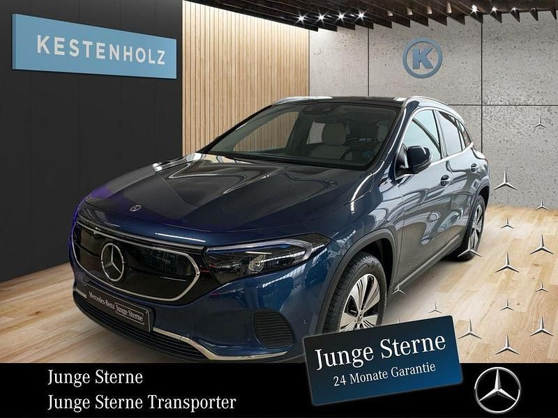 Blau Gebraucht 2022 Mercedes EQA250 Progressive SUV | 31.880 € (Etwas zu teuer) - Bild 1/4