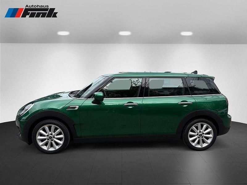 Gebraucht Mini One Clubman 102 PS (75 kW) 2022 British racing green iv (metallic) Kombi