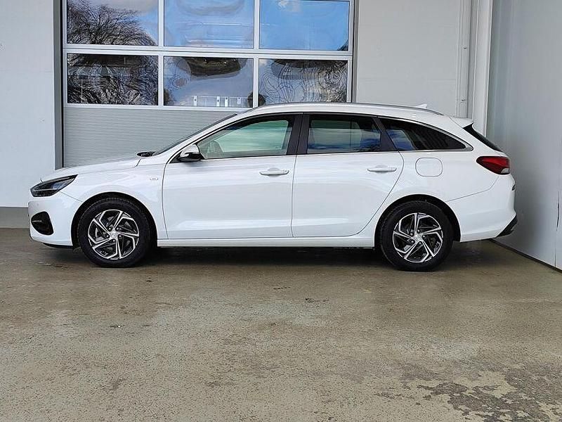 Gebraucht Hyundai i30 160 PS (117 kW) 2023 Weiß Kombi