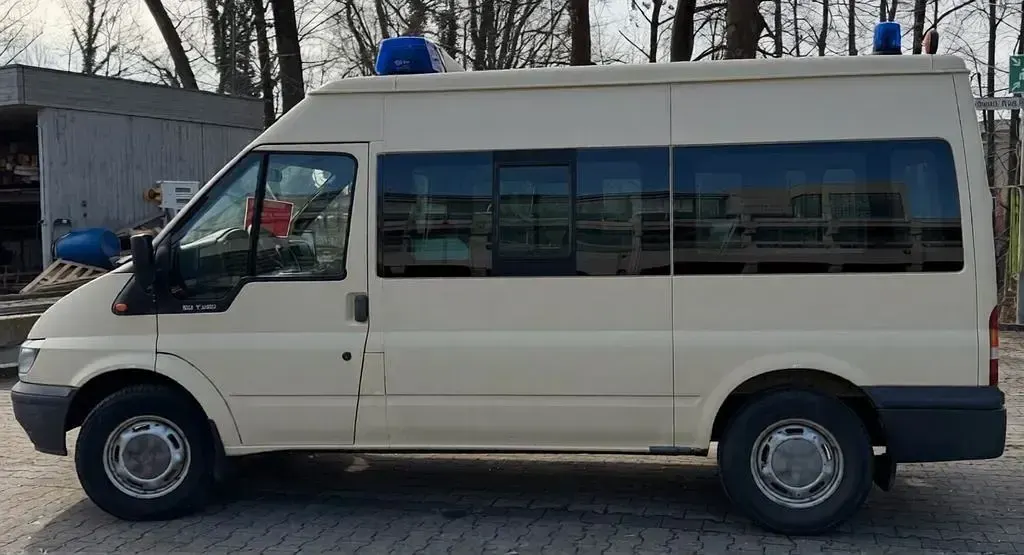 Gebraucht Ford Transit 90 PS (66 kW) 2005 Van / Kleinbus