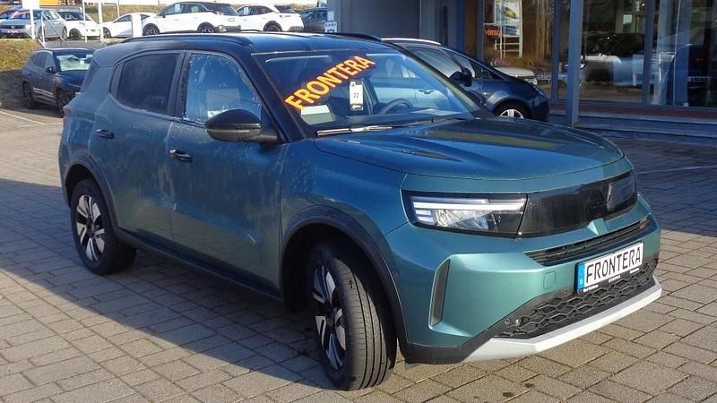 Neu Opel Frontera 145 PS (106 kW) 2025 Grün SUV