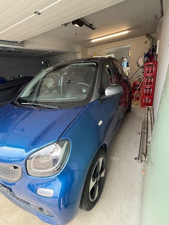 Gebraucht Smart ForFour Electric Drive 60 kW (82 PS) 2019 Blau Kleinwagen