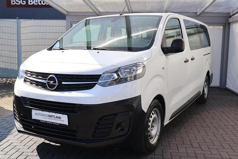 Gebraucht Opel Vivaro 120 PS (88 kW) 2021 Weiß Van / Kleinbus
