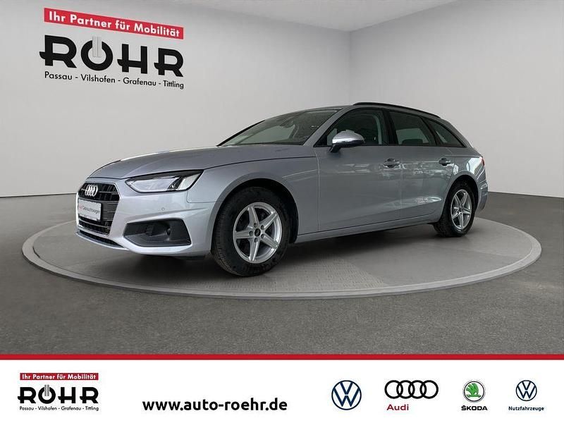 Florettsilbermetallic Gebraucht 2024 Audi A4 Ambiente Kombi | 29.889 € (Superpreis) - Bild 1/4