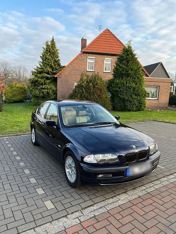 Gebraucht BMW 325 1998 Blau Limousine