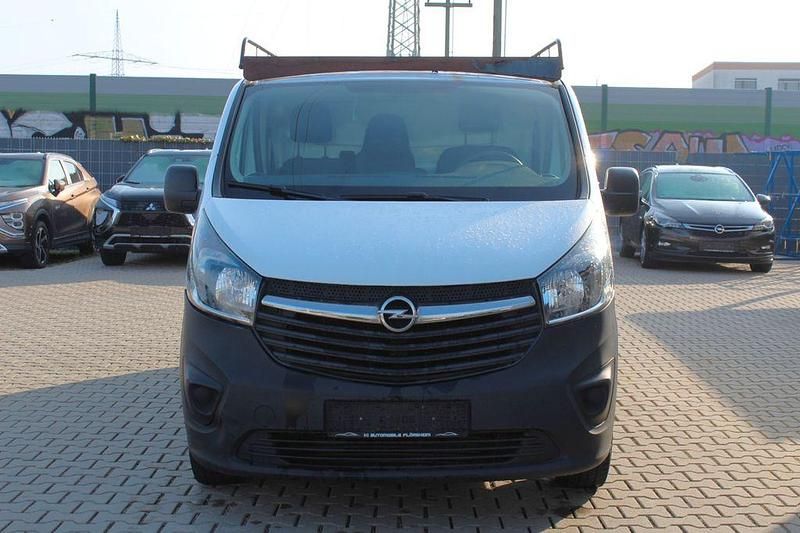 Gebraucht Opel Vivaro 120 PS (88 kW) 2017 Weiß Van / Kleinbus