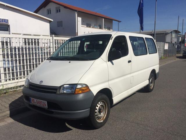 Verkauft Toyota HiAce -ACE D 9-Sitzer, gebraucht 1999, 148.300 km in Ketsch